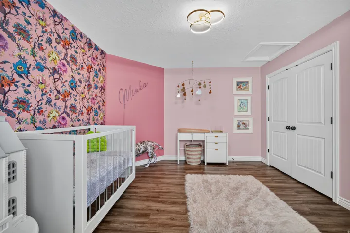 1462 E Tuscan Oak Way, Sandy, Utah 84092