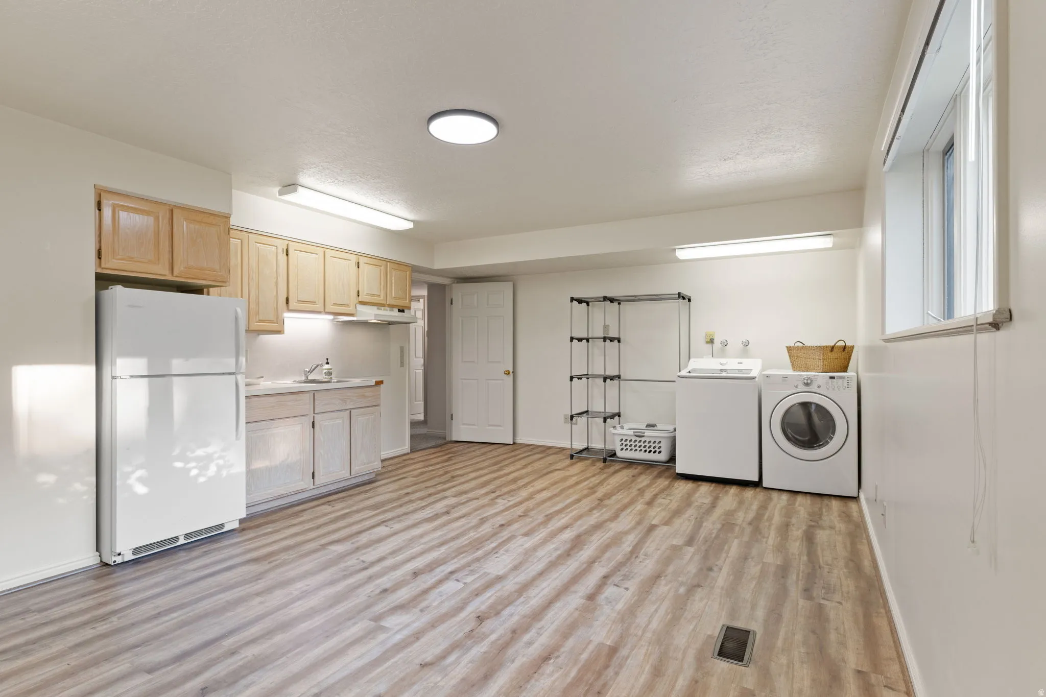 Room has walk-in closet. Counted as bedroom, but flex room with many options.