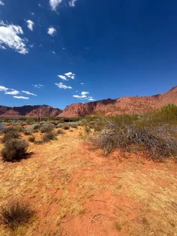 174 Tearasinab Way, Ivins, Utah 84738