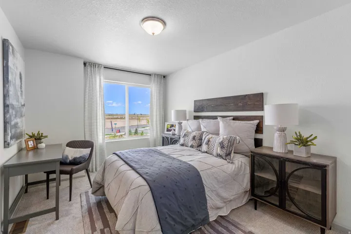488 N Weber River St, Saratoga Springs, Utah 84045