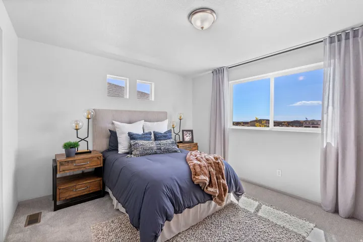 488 N Weber River St, Saratoga Springs, Utah 84045