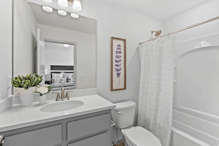 488 N Weber River St, Saratoga Springs, Utah 84045