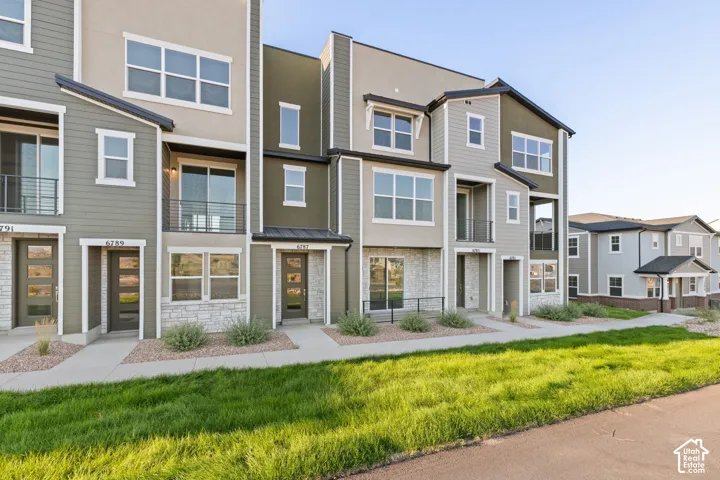 6787 W Heart Rock Ln #282, Herriman, Utah 84096