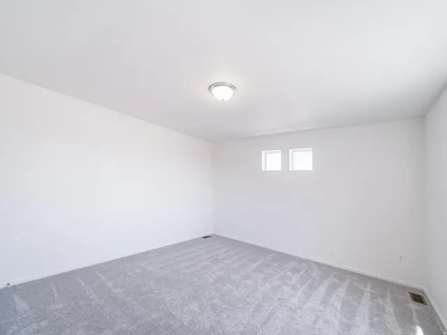 69 N Jordan River Way, Saratoga Springs, Utah 84045