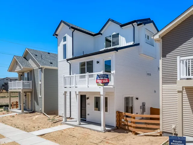 69 N Jordan River Way, Saratoga Springs, Utah 84045