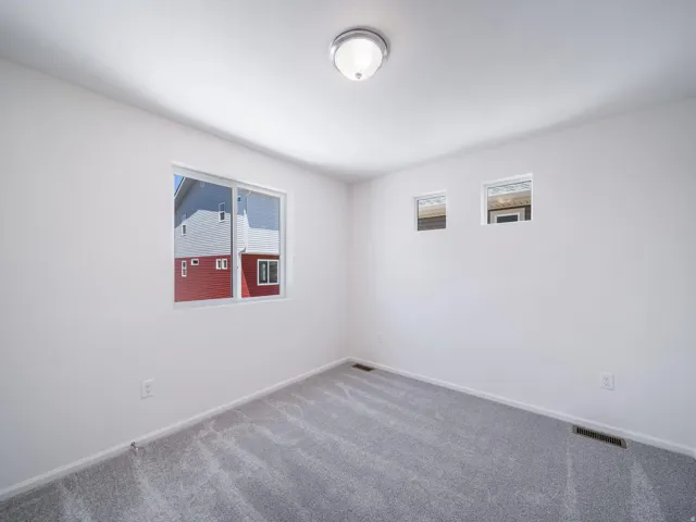 69 N Jordan River Way, Saratoga Springs, Utah 84045