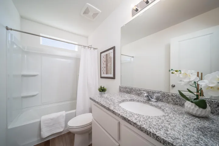 65 N Jordan River Way, Saratoga Springs, Utah 84045