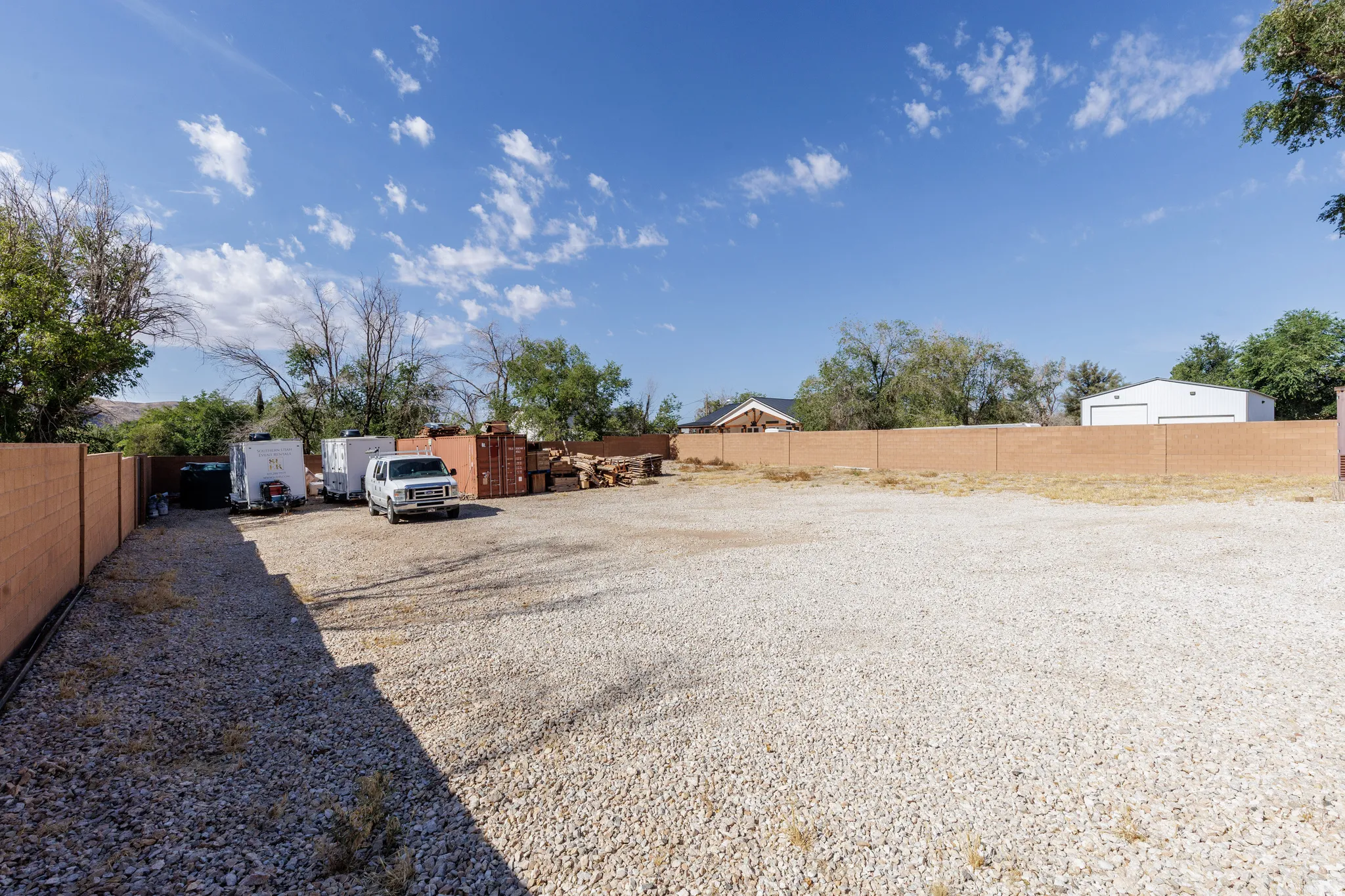 0.50-acre gravel yard with full turnaround