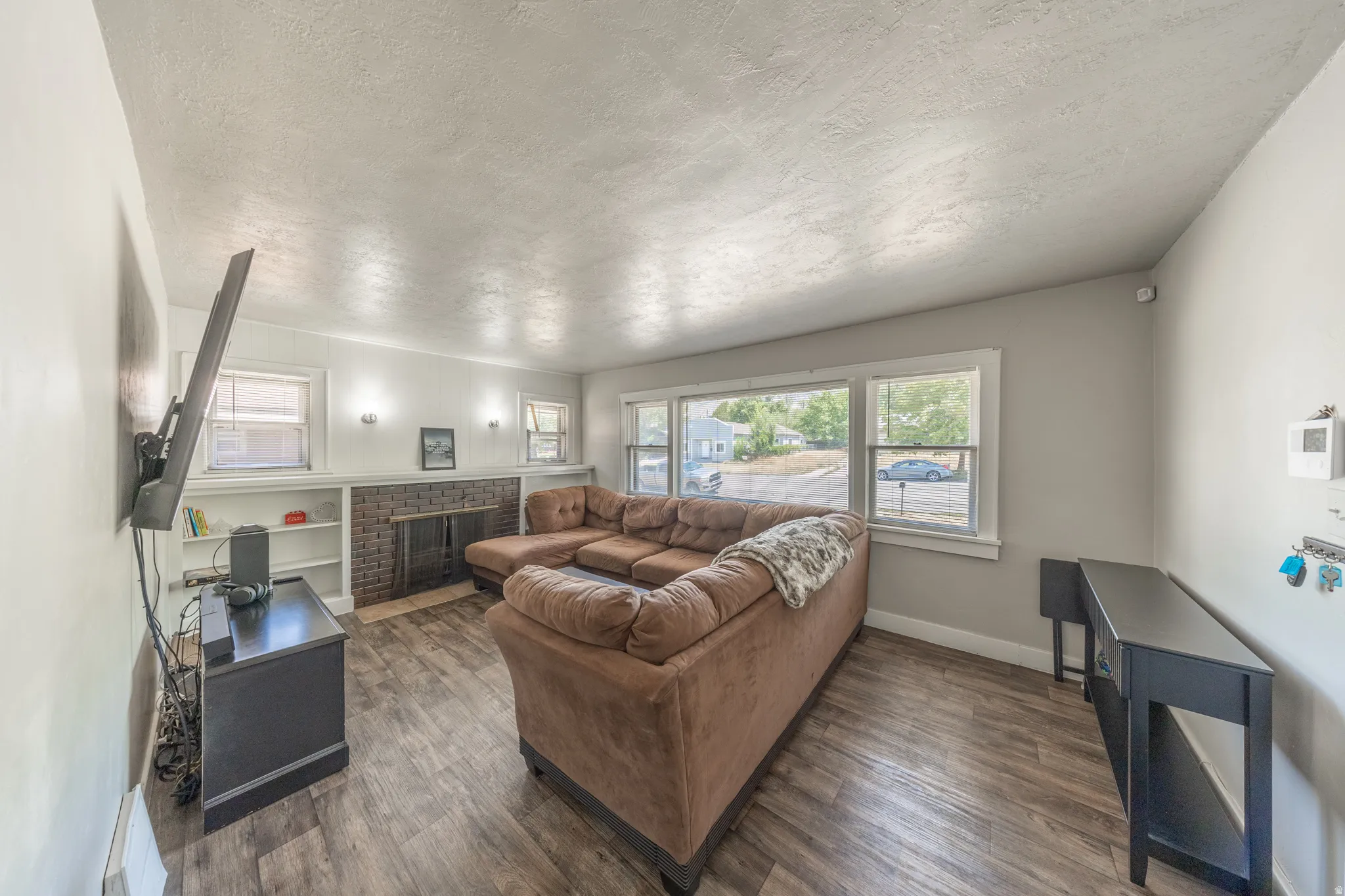 Large family room with beautiful fire place