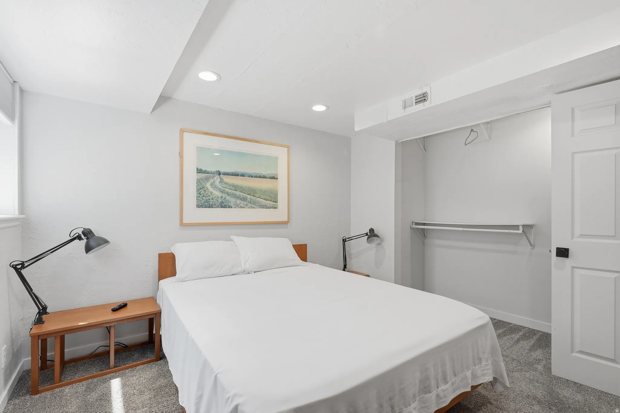 4 Bedrooms, 3.5 bathrooms. With a bonus space that can be used as a 5th Bedroom.