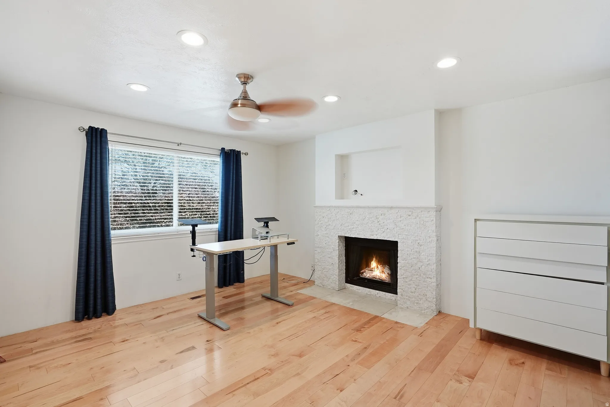Primary Bedroom with a fireplace, an Ensuite Bathroom and a Walk-in-Closet