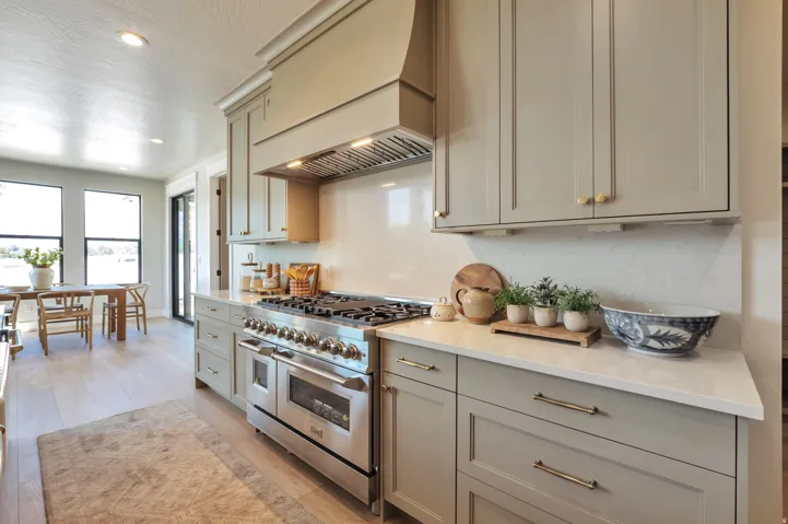 286 W Summerhill Ln, Centerville, Utah 84014