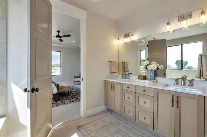 286 W Summerhill Ln, Centerville, Utah 84014