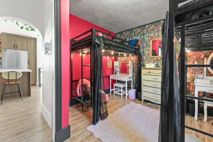 Wood-finish flooring throughout