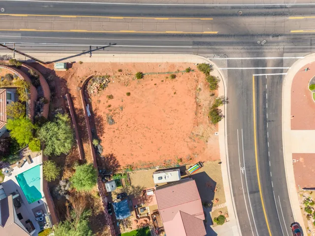 Expansive undeveloped lot with direct road frontage