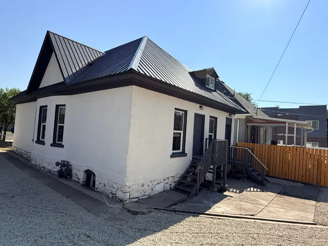 Unit 2 entrance