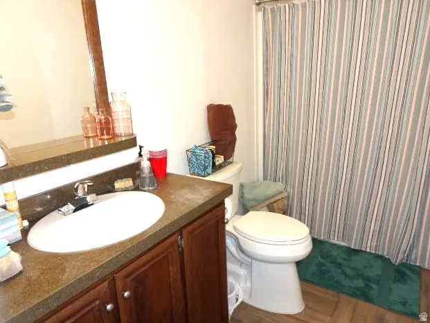 Main bathroom