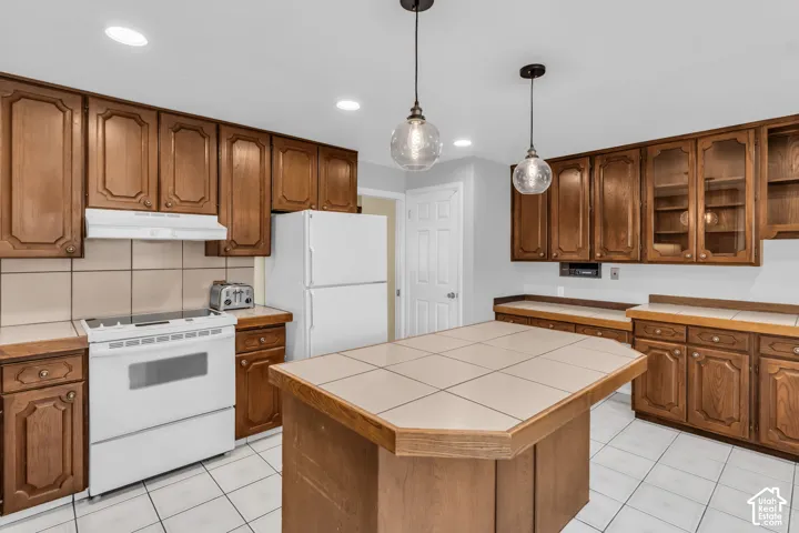 2329 E Sublette Pl, Sandy, Utah 84093