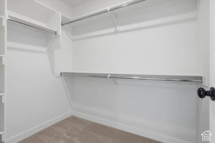 Walk In Closet