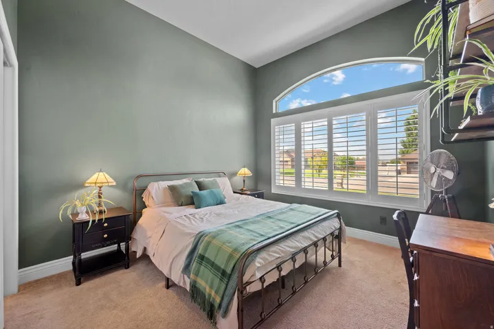 BEDROOM #1