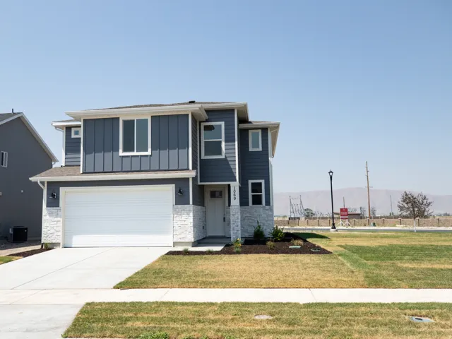 Front of the home and large 0.19 acre lot