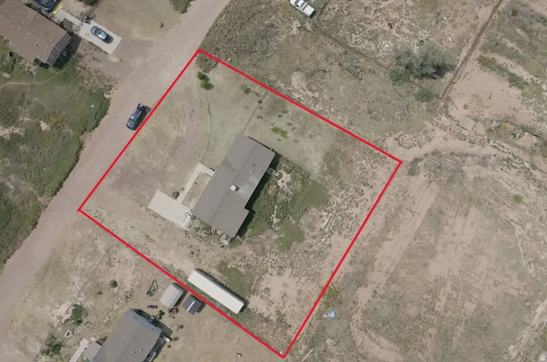 Aerial Map. Displaying the property's boundaries and surrounding area
