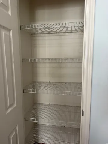 Integrated shelving system