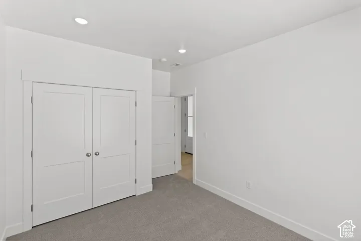 Secondary bedroom