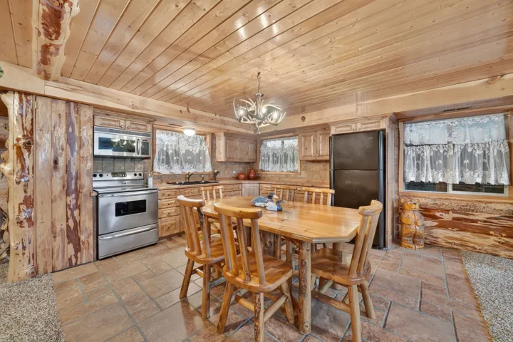 2371 N Ut-32, Kamas, Utah 84036