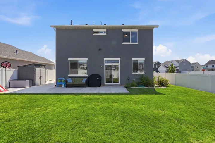 1644 W Red Pine Dr, Syracuse, Utah 84075