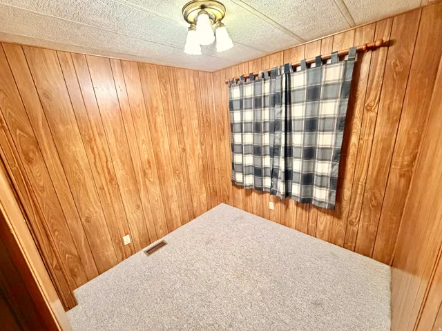 910 E Clawson Bench Rd, Clawson, Utah 84516