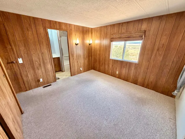 910 E Clawson Bench Rd, Clawson, Utah 84516