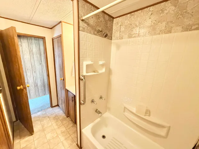 910 E Clawson Bench Rd, Clawson, Utah 84516