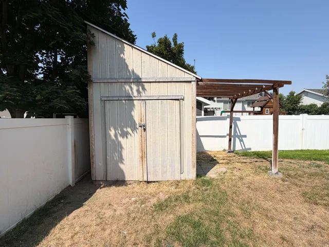 1872 S 575 E, Clearfield, Utah 84015