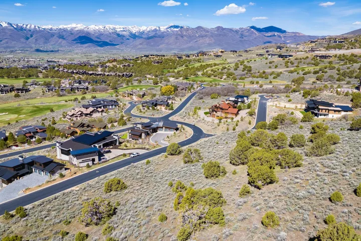 Expansive residential development featuring paved roads and distinct properties