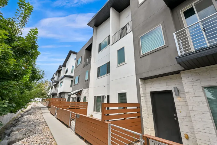 2189 N 525 W, Layton, Utah 84041