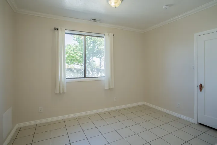 8686 S Temple Dr, West Jordan, Utah 84088