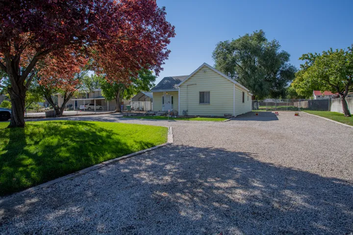 8686 S Temple Dr, West Jordan, Utah 84088