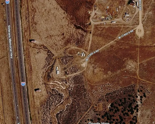 Aerial Map. Displaying the property's location relative to Veterans Memorial Hwy and W 17400 S Rd