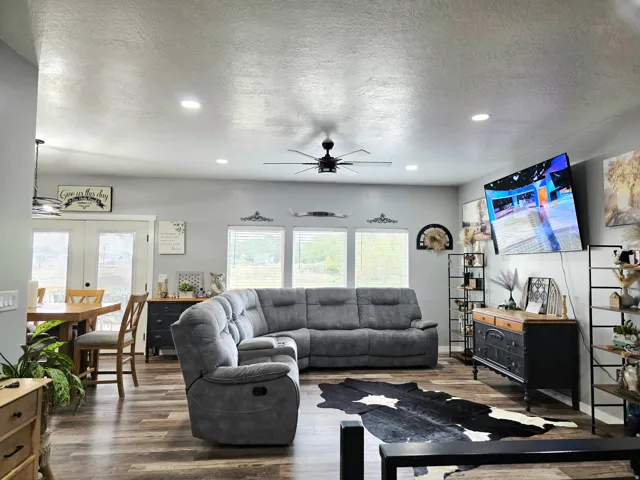 405 E 200 S, Elmo, Utah 84521