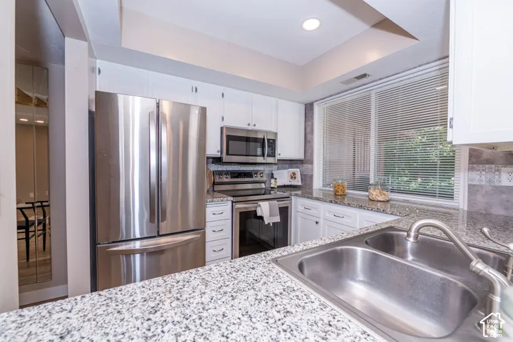 Updated Kitchen (All Appliances Included!)