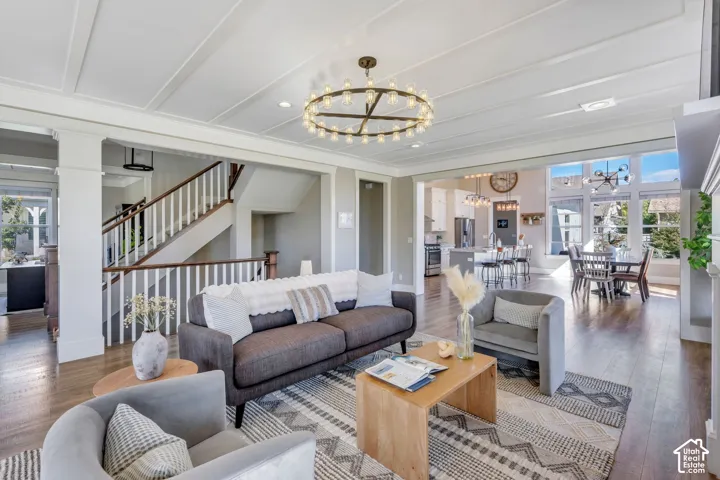Viewing to Kitchen/Dining Area and upstairs/downstairs living space!