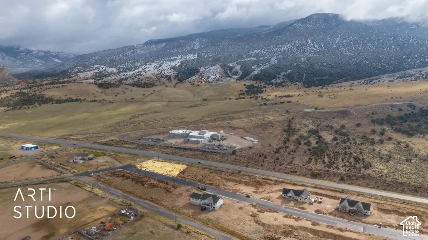 Expansive building lot with direct road frontage, surrounded by undeveloped land