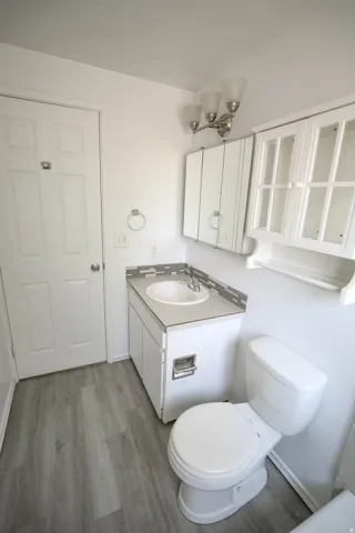 956 N 1175 W, Clinton, Utah 84015