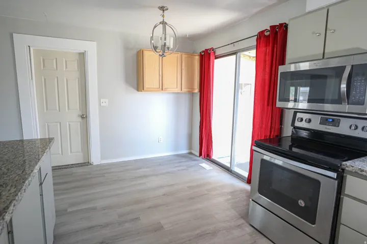956 N 1175 W, Clinton, Utah 84015