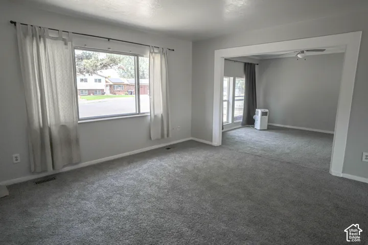 956 N 1175 W, Clinton, Utah 84015