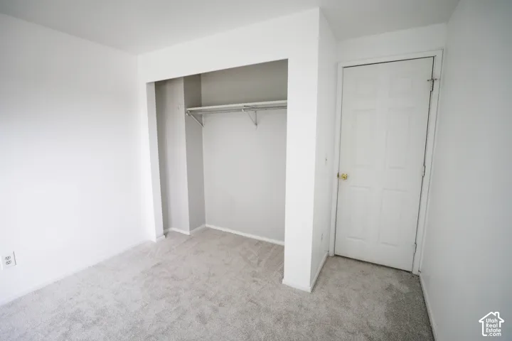 956 N 1175 W, Clinton, Utah 84015