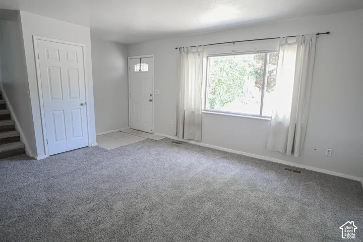 956 N 1175 W, Clinton, Utah 84015