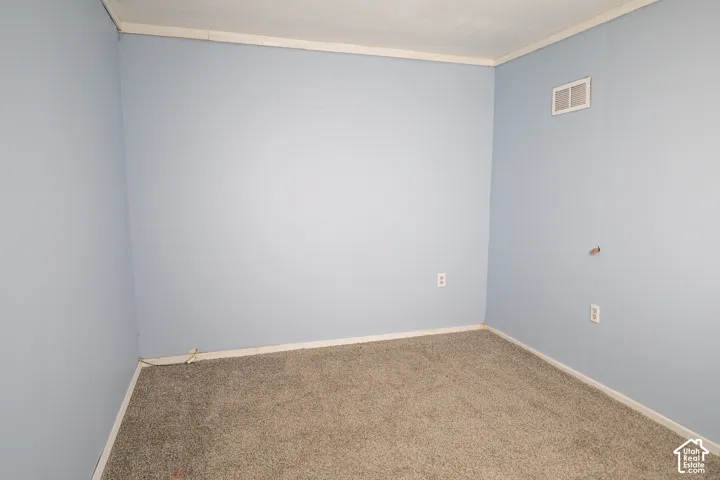 956 N 1175 W, Clinton, Utah 84015