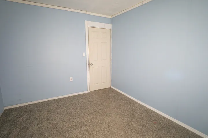 956 N 1175 W, Clinton, Utah 84015